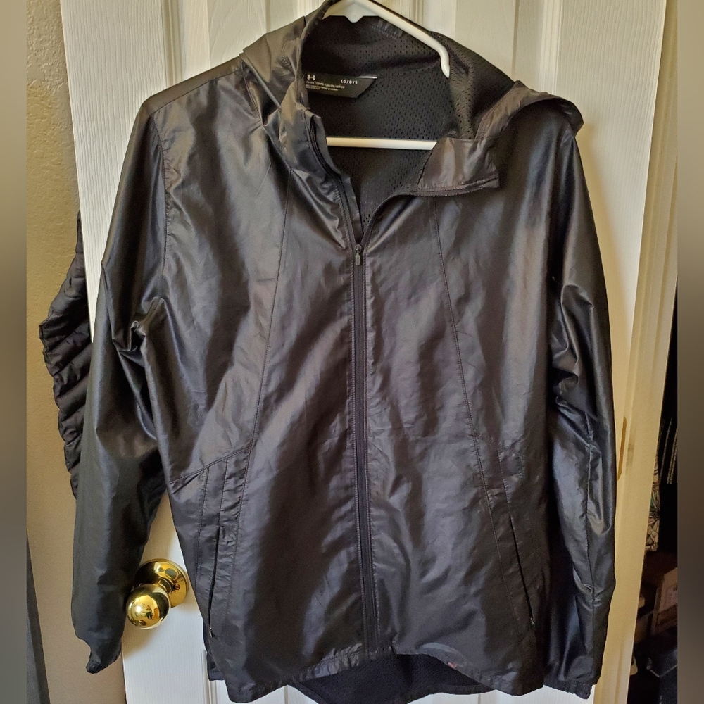 Under Armour Windbreaker